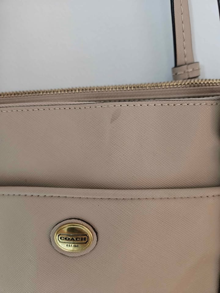 Coach Medium purse - photo 4