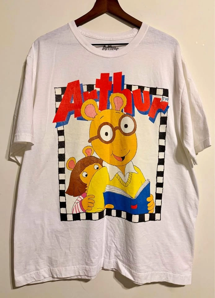 Vintage Arthur Graphic T-Shirt