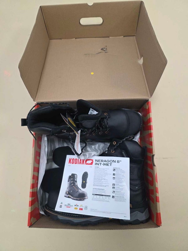 Kodiak Neragon 9" Int-Met Work boot - photo 2