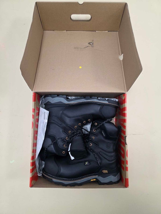 Kodiak Neragon 9" Int-Met Work boot - photo 3