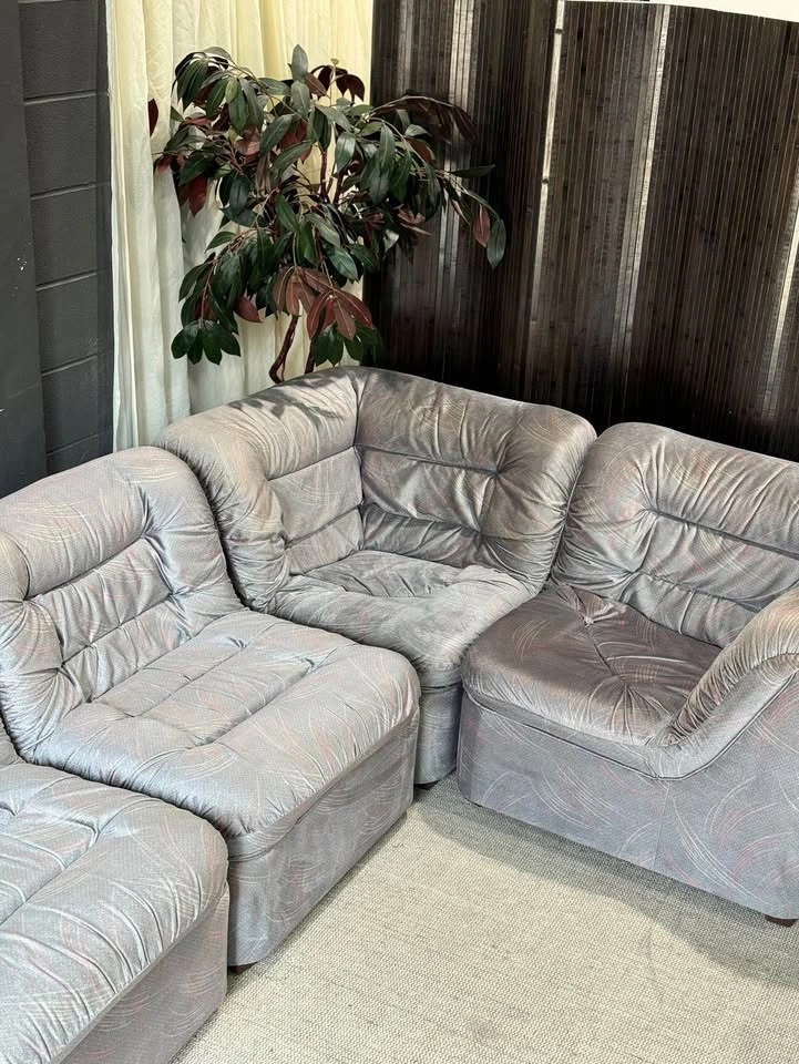 Vintage 5-Piece Modular Sectional Sofa - photo 5