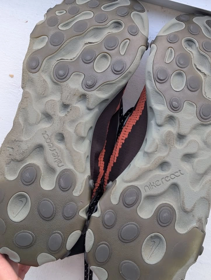 Nike ISPA React running shoes - men's size 8 - photo 5