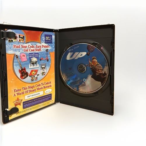 Disney's "UP" - DVD Movie - photo 3