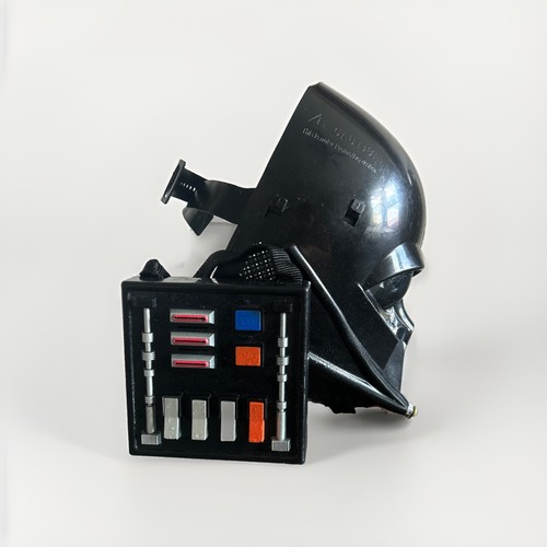 Vintage 2004 Hasbro Star Wars Darth Vader Voice Changer Helmet