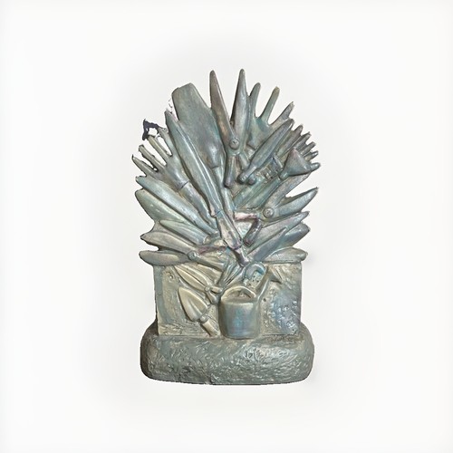 Game of Gnomes Garden Statue – Funny Outdoor Gnome - photo 4