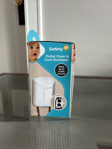 Safety 1st Outlet Cover with Cord Shortener for Baby Proofing - photo 4