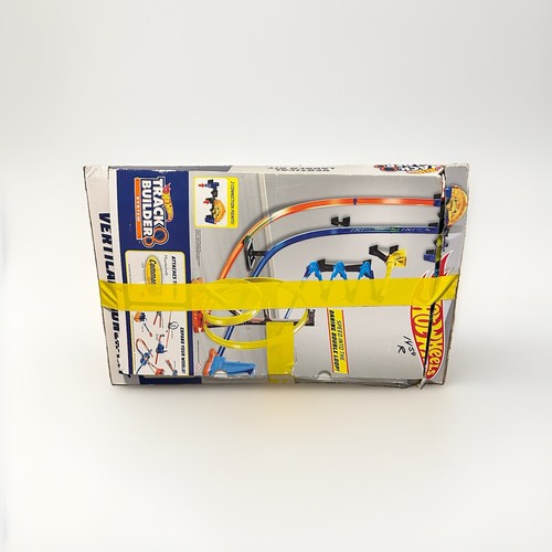 Hot Wheels Vertical Launch Kit Track Builder System GGH70 - photo 4