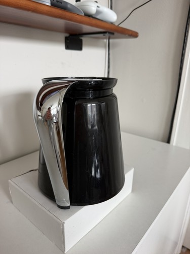 Keurig 2.0 Thermal Carafe - Black with Silver Handle - photo 3