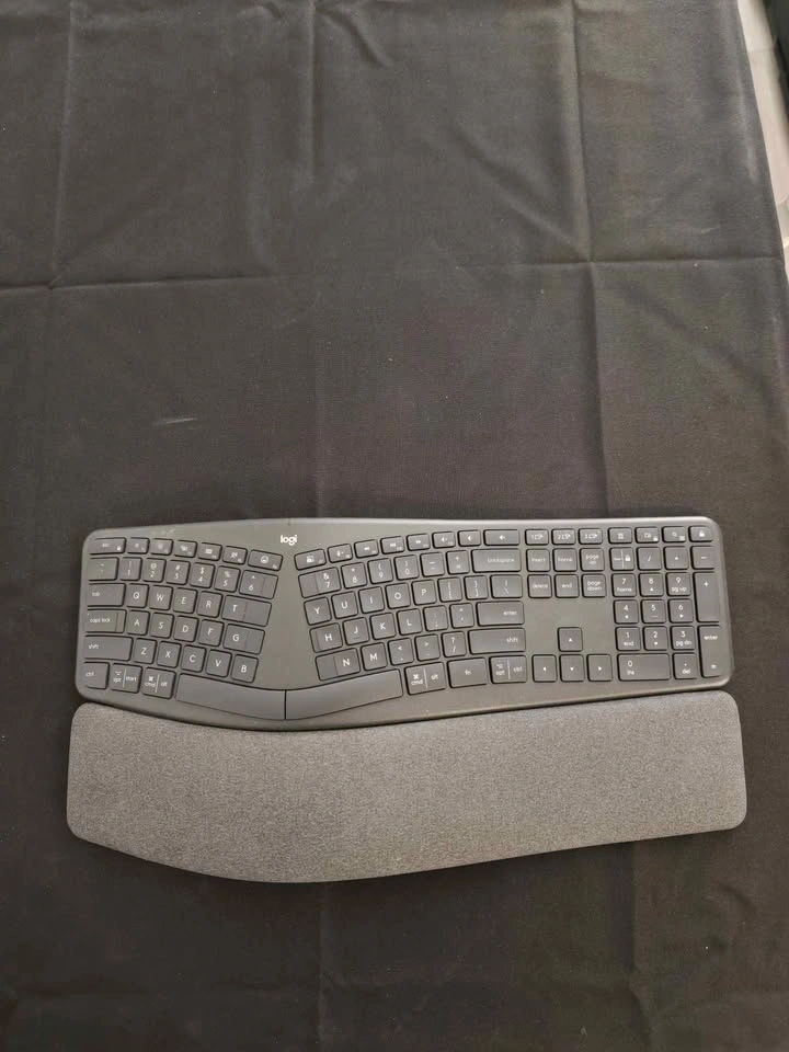 Logitech Ergo K860 Keyboard - photo 2