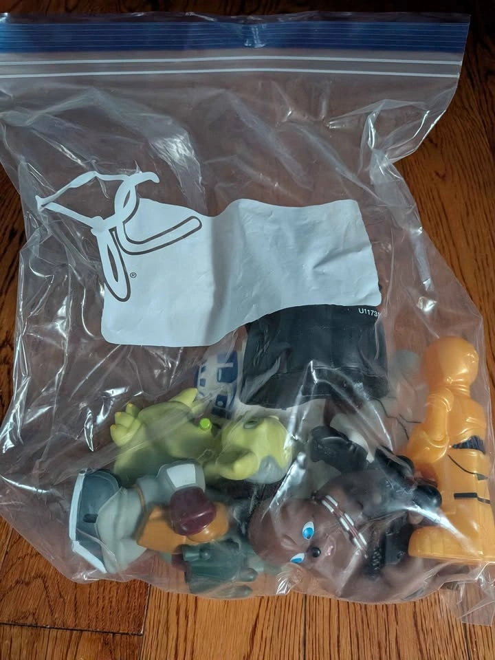 Disney Star Wars PVC Squeaky Figure Set (2008) - photo 4