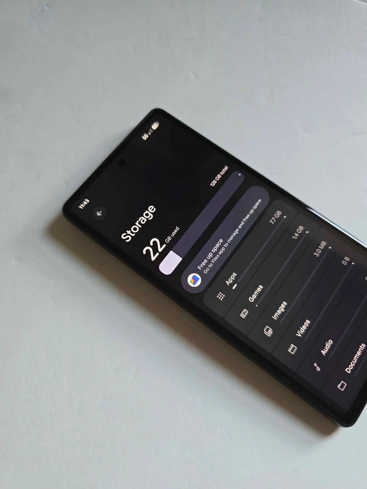 Google Pixel 6A 'Charcoal' 128GB Unlocked - photo 4