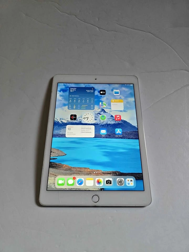 Apple iPad Air (2nd Generation) 'Space Grey' 64GB