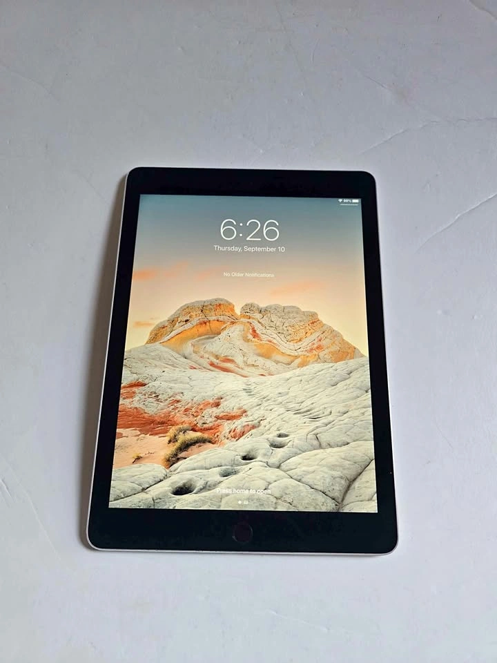 Apple iPad Air (2nd Generation) 'Space Grey' 64GB