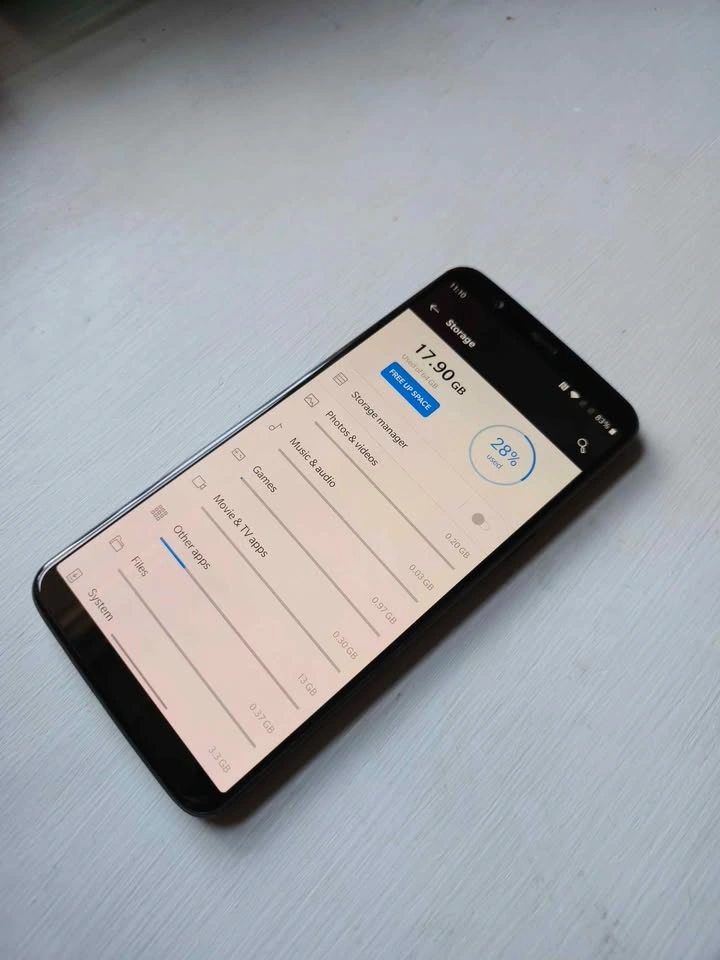 OnePlus 5T 'Midnight Black' 64GB Dual-Sim Unlocked - photo 4