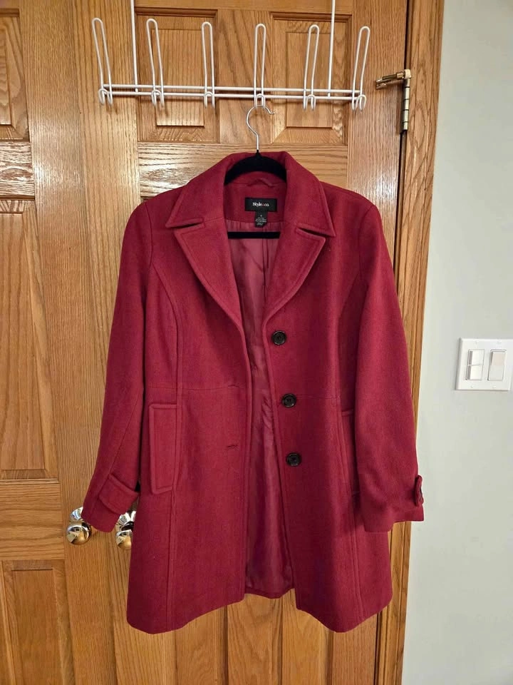 Women's Red Coat S