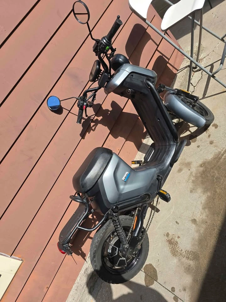 NIU Electric Scooter - photo 3