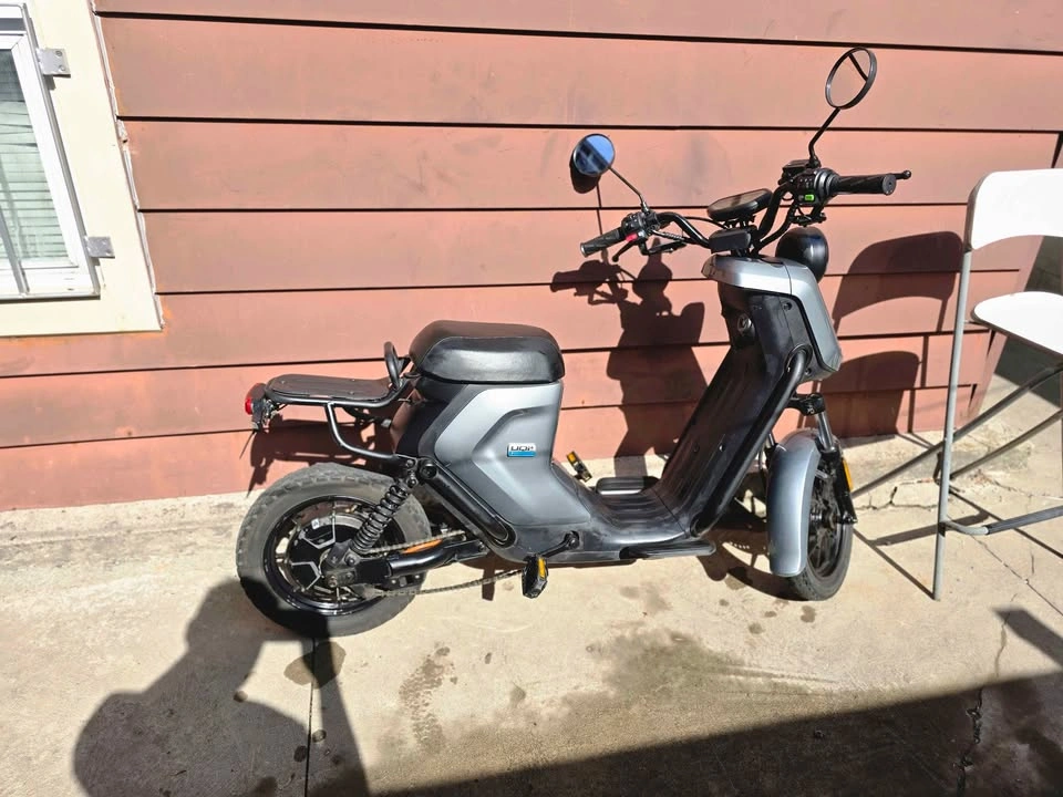 NIU Electric Scooter - photo 4