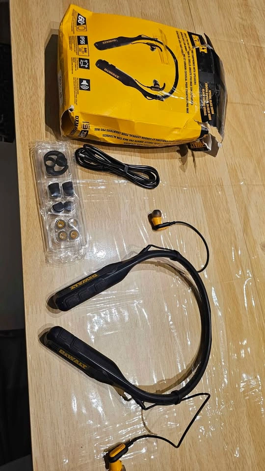 DEWALT Pro Max Neckband Bluetooth Headphones Black Edition - photo 4