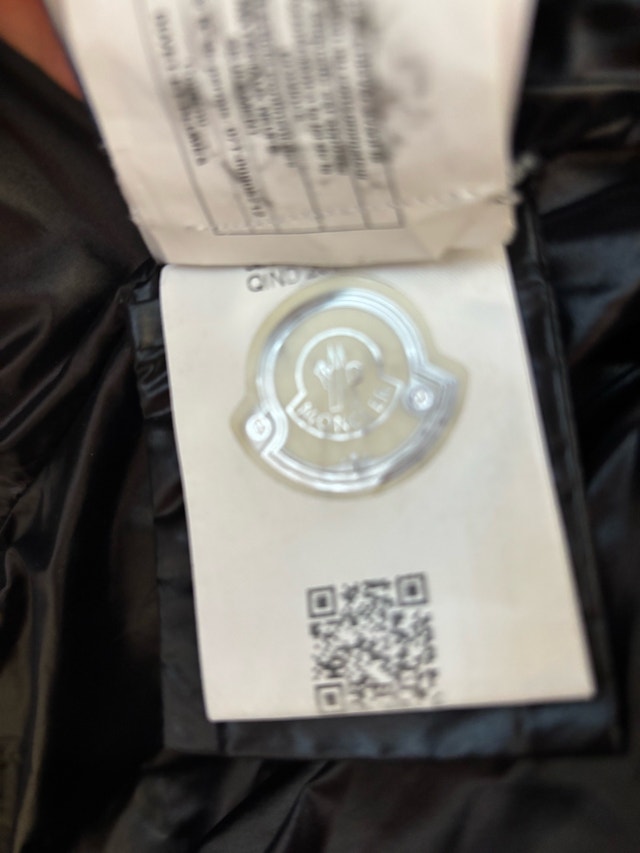 Moncler girls winter jacket - photo 4