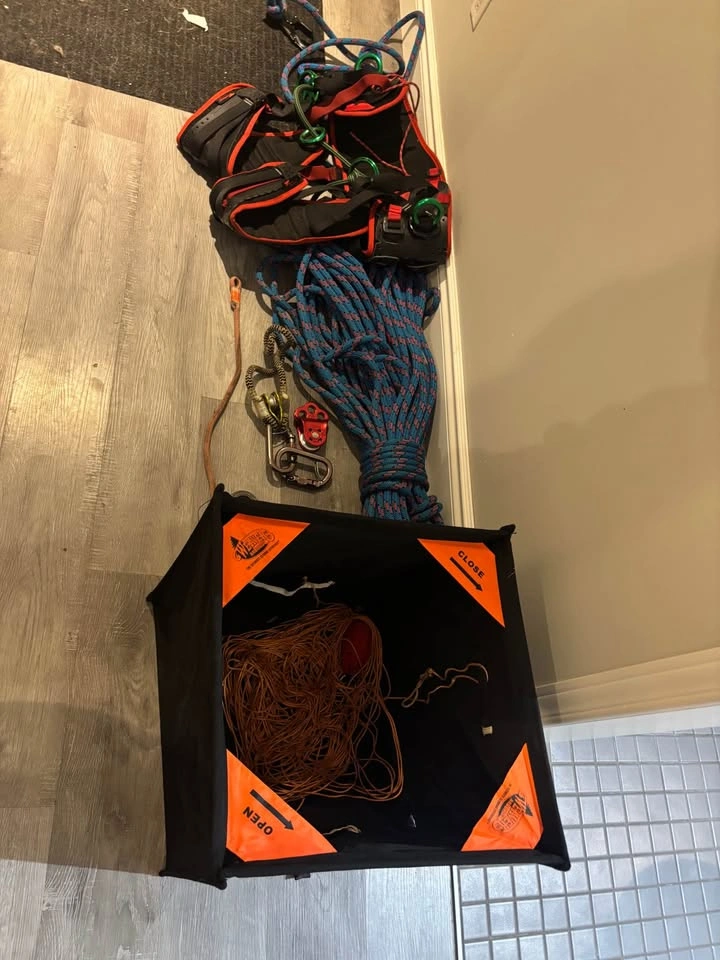 Tree climbing gear - photo 3