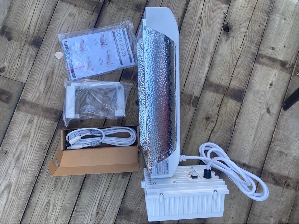 Core 2 DE 1000W Lighting System - photo 3
