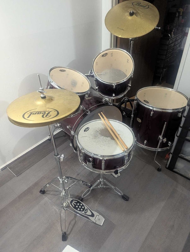 Pearl forum acoustic drum set - photo 2