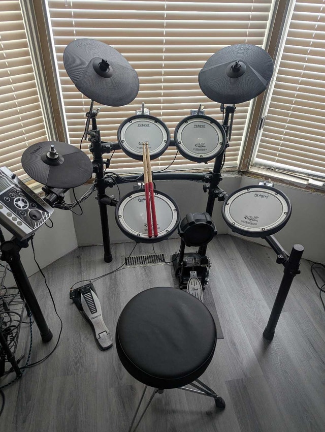 Roland td9 model all mesh electronic drum kit - photo 5