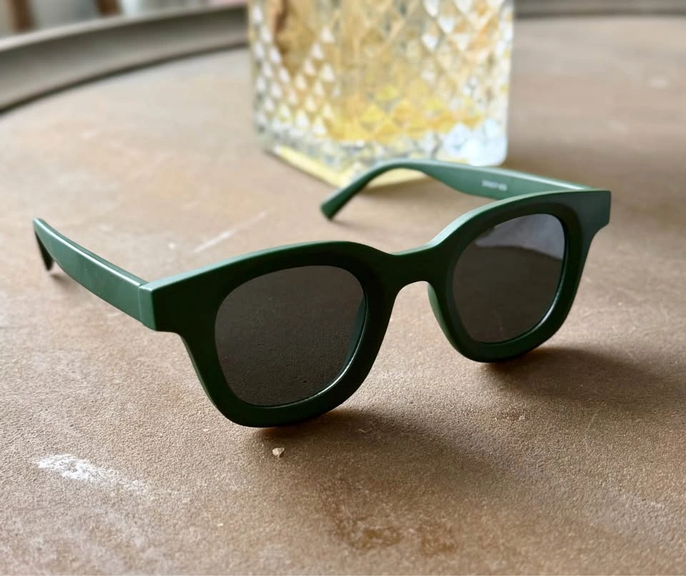 Matte Green Square Sunglasses - photo 2