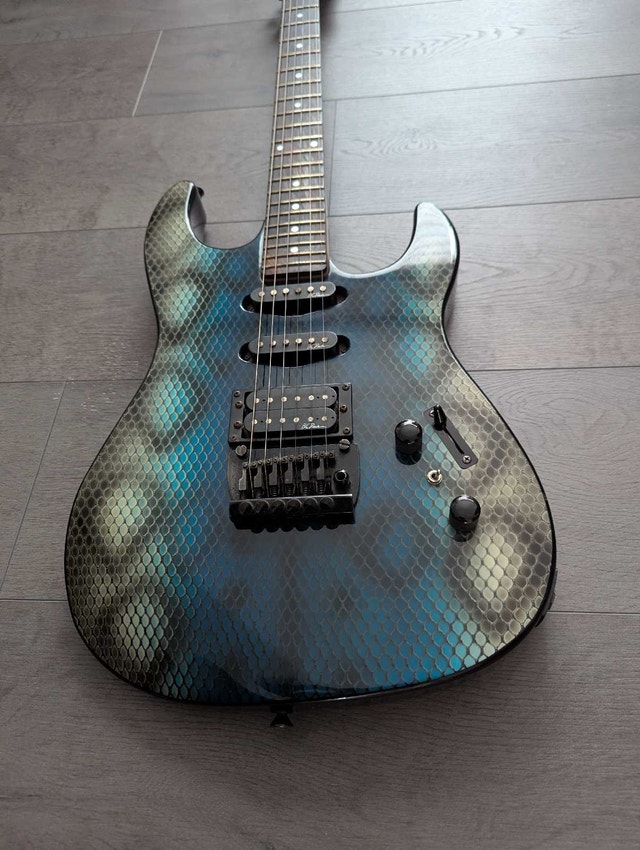 Rare BC Rich Platinum Series ST3 Snakeskin Guitar - photo 4
