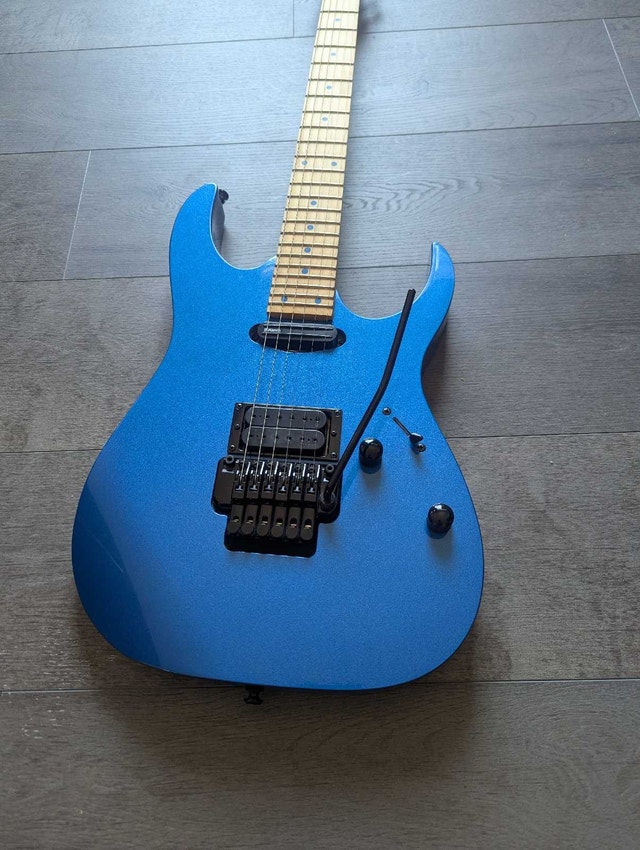 Beautiful Ibanez Rg3xxv guitar *Mint condition - photo 2