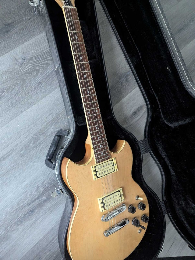 Vintage Yamaha SBG500 guitar - photo 3