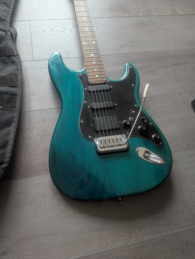 Cort Super Strat guitar with higher end features