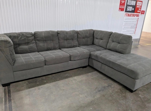 Large Clean Sectional Couch/free Delivery - photo 2