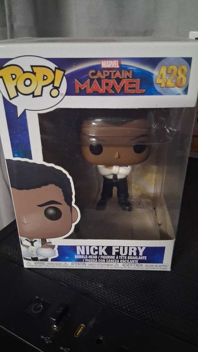 Marvel captain marvel Funko pop! set