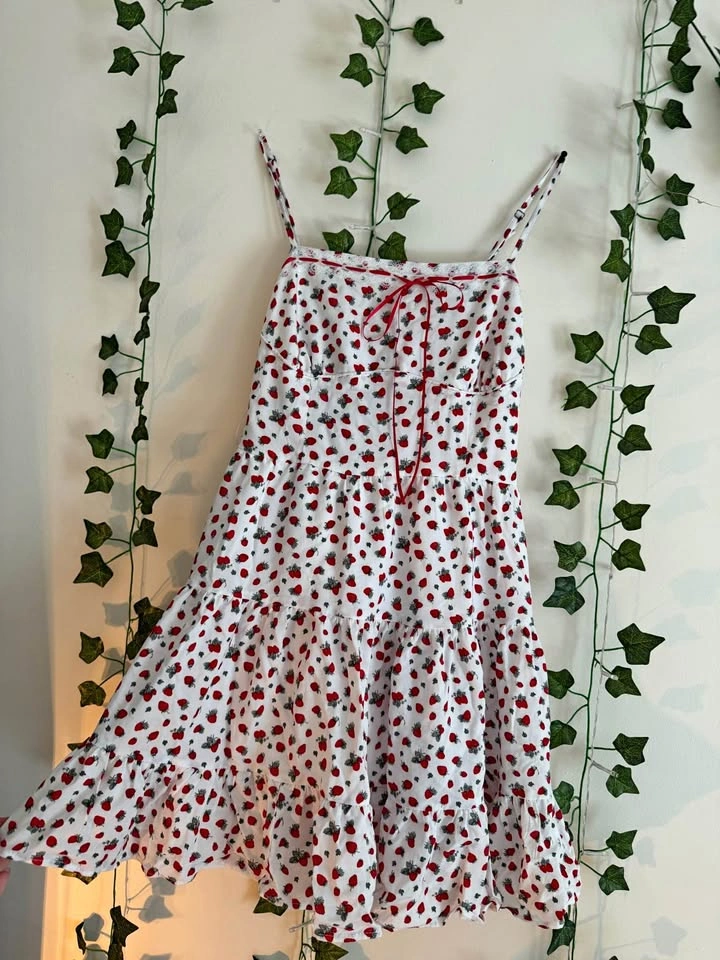 Aeropostale Strawberry Print Tiered Cami Dress Size M