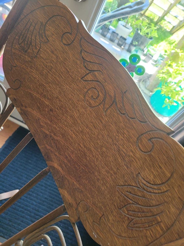 Antique Wooden Rocking Chair - photo 5