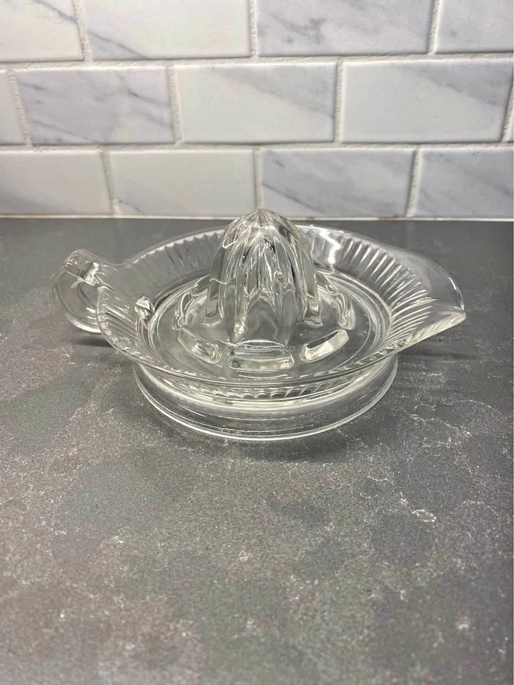 Vintage Clear Glass Manual Juicer