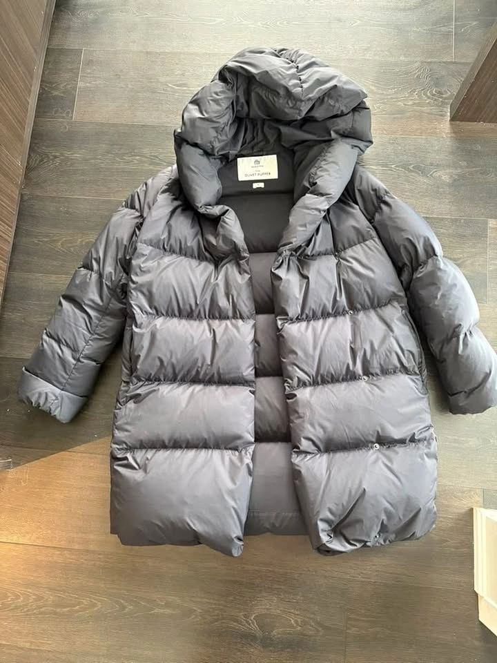 Babaton Aritzia The Duvet Puffer black winter coat, XS