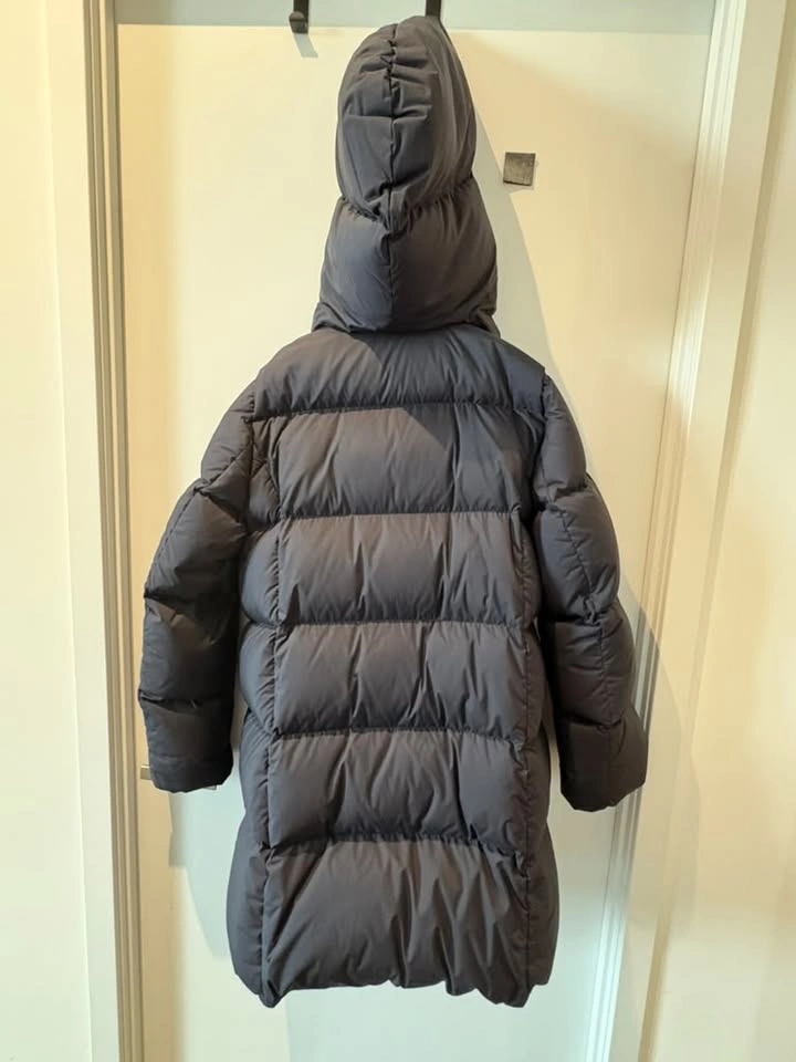 Babaton Aritzia The Duvet Puffer black winter coat, XS - photo 2