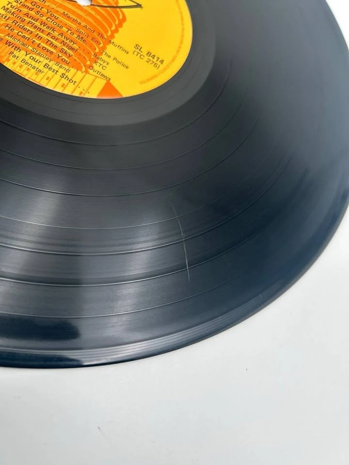 High Voltage - 80s Hits Compilation Vinyl LP (1981) - K-Tel - photo 2