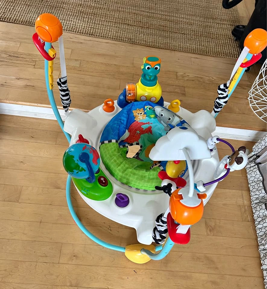 Baby Einstein world of discovery Jumper