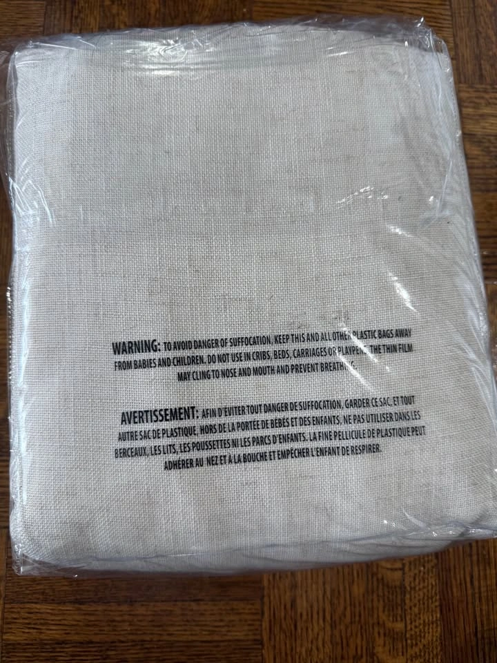 Brand New Sealed Lazzzy Natural Pinch Pleat Window Curtains 40x1 - photo 2