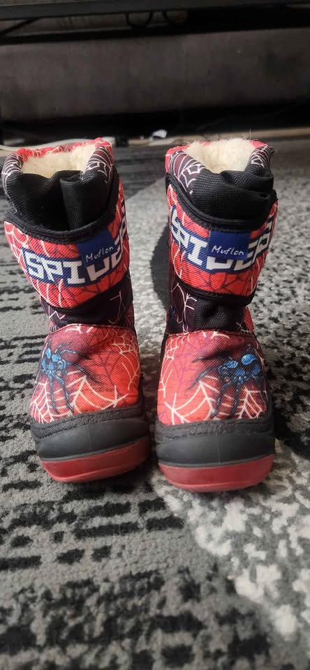 Muflon Toddler Spiderman Winter Boots, Size 6 - photo 2