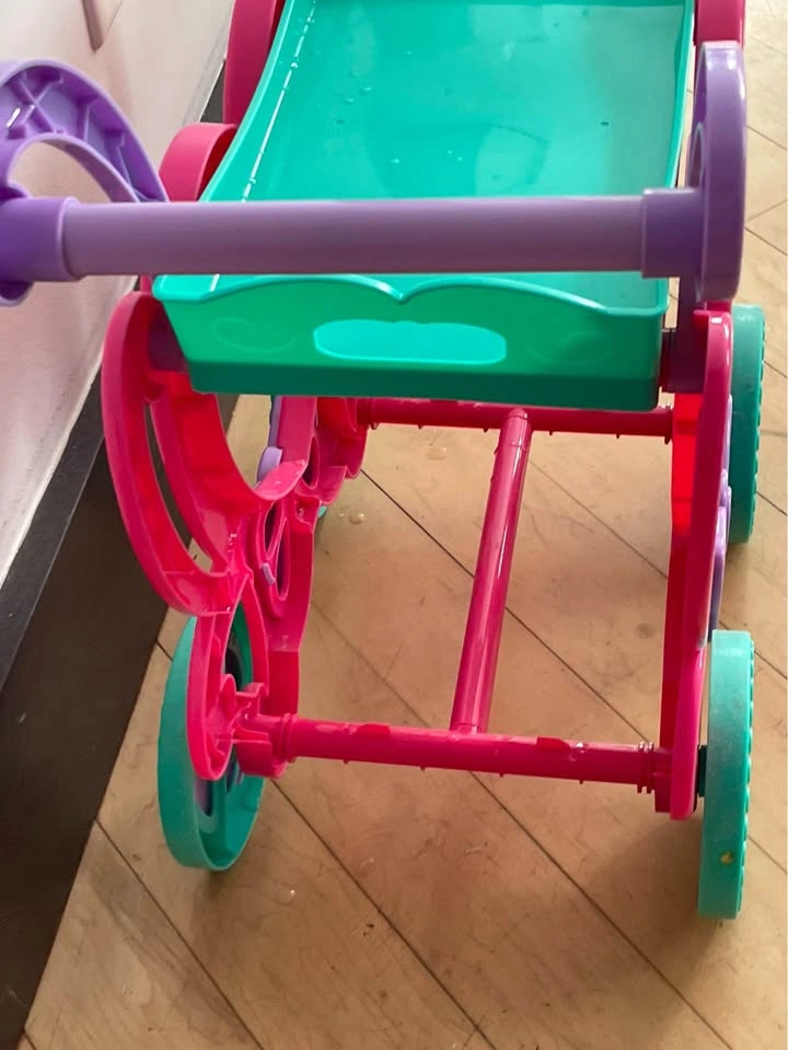 Toddler serving cart - photo 3