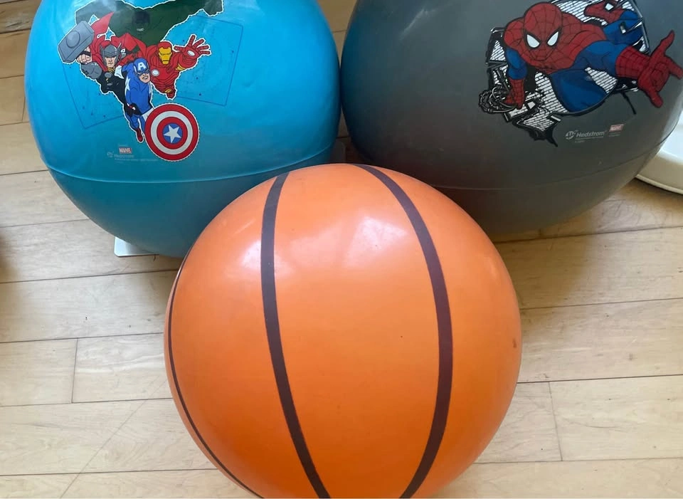 $5 All Toddler Hedstrom Marvel Hopper Balls and Basketball Set - photo 2