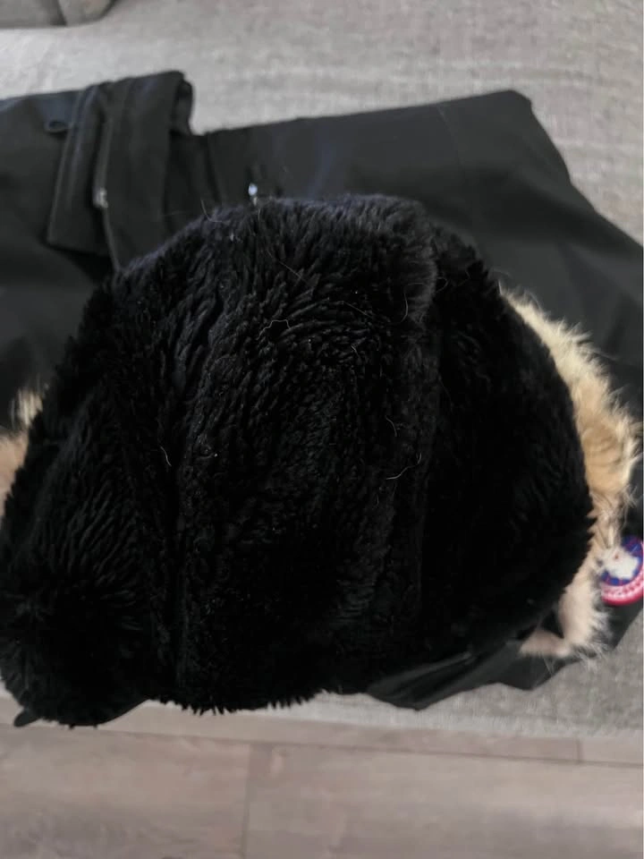 Canada Goose Kensington Parka - photo 3