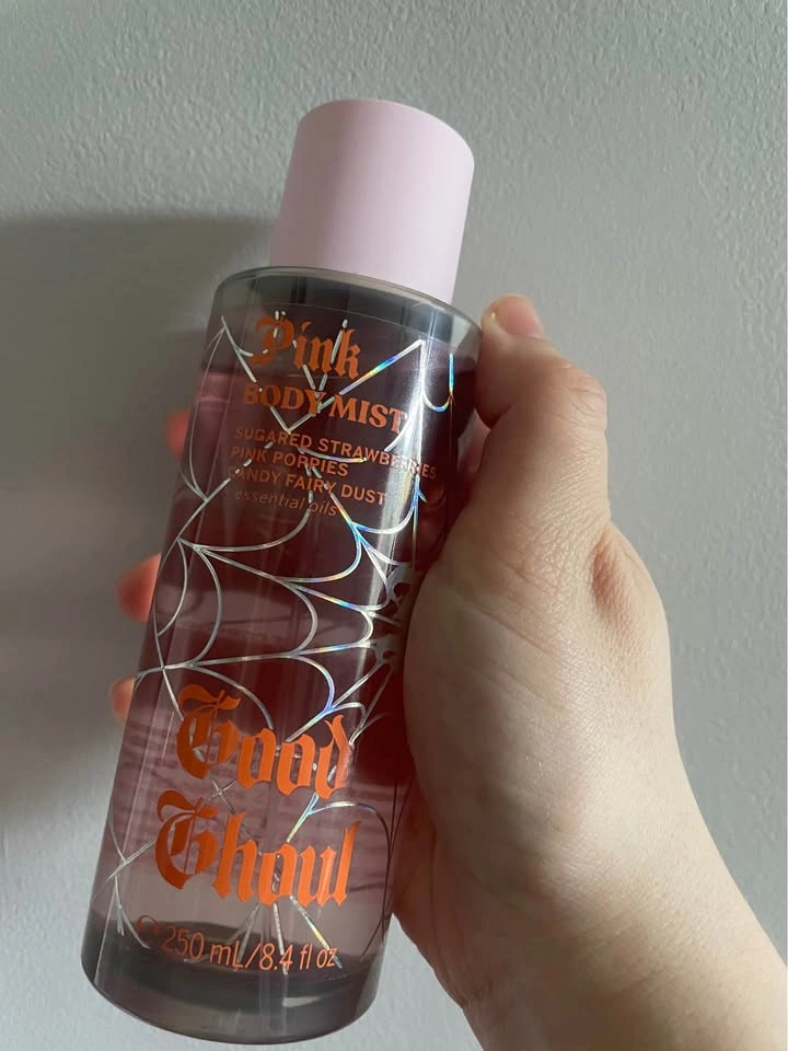 Victoria’s Secret Body Sprays - photo 5