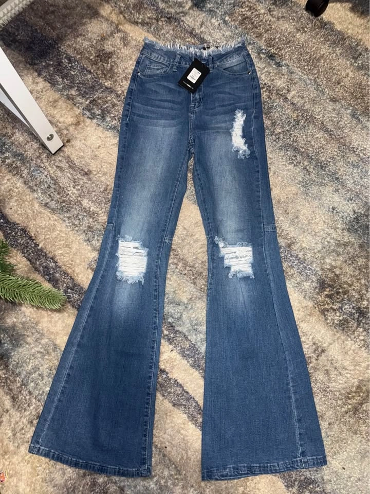 NEW Fashion Nova Distressed Flare Jeans – Size 1 - photo 3