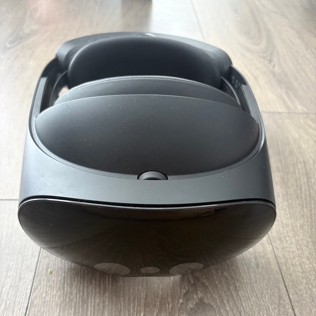 Meta Oculus Quest Pro + Link Cable - photo 2
