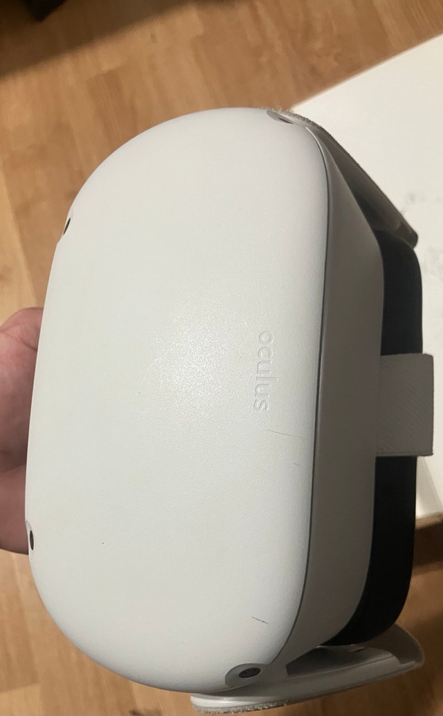 Meta Quest 2 64GB VR Headset -Controllers + Original box - photo 2